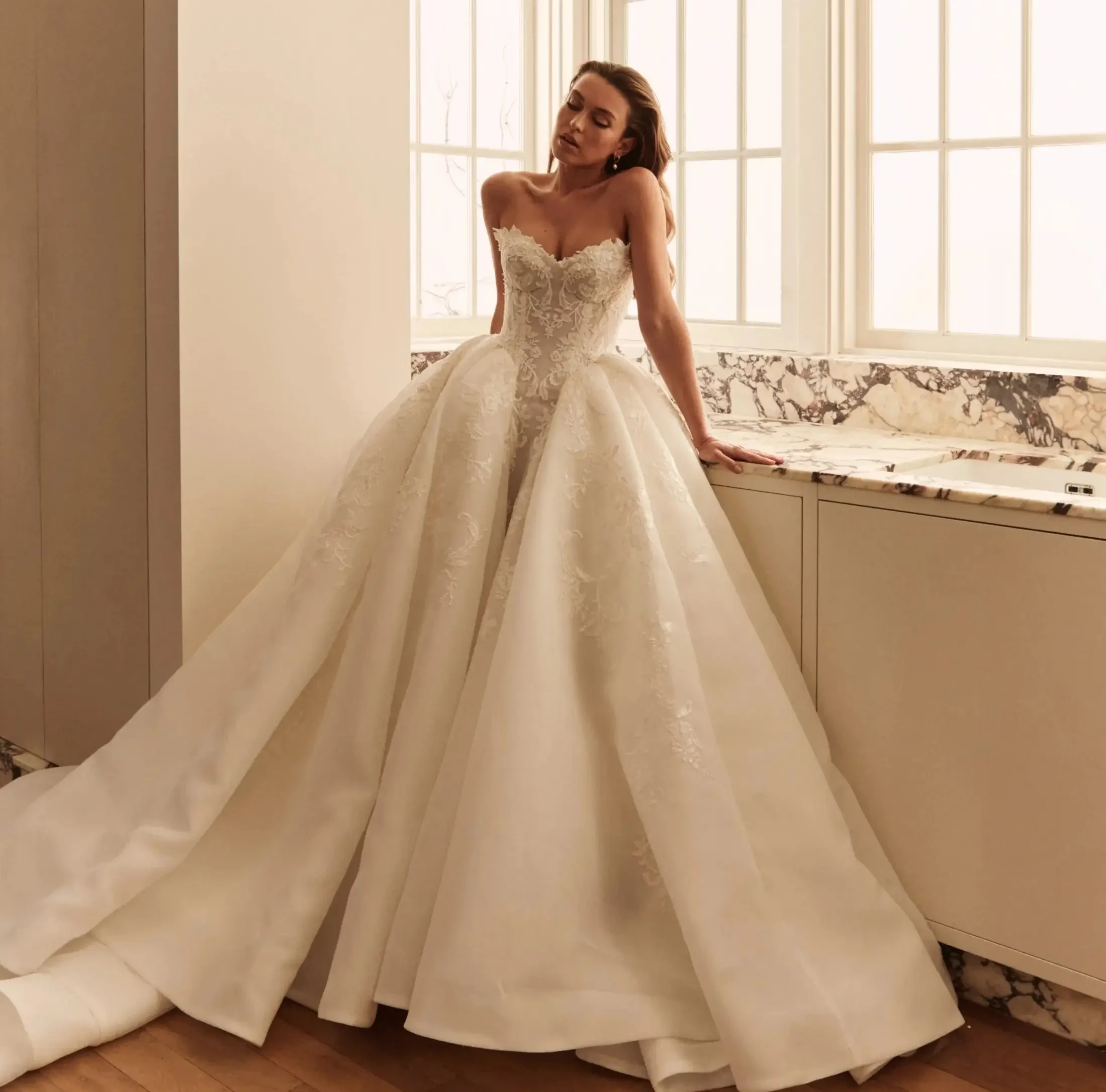 Leah Da Gloria Trunk Show