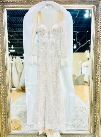 Berta - Privée Style #24-P109 #0 default Ivory thumbnail