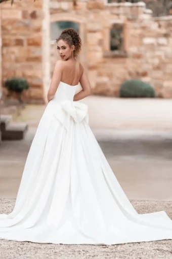 Allure Style #A1254 #0 default Ivory thumbnail
