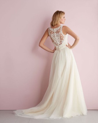 Allure Romance Style #2716 #2 thumbnail