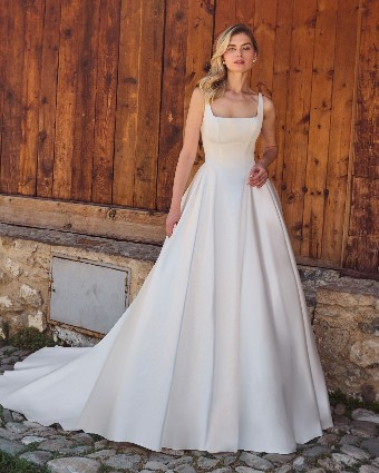 Calla Blanche Style #LA25111 Cailin #2 Ivory thumbnail
