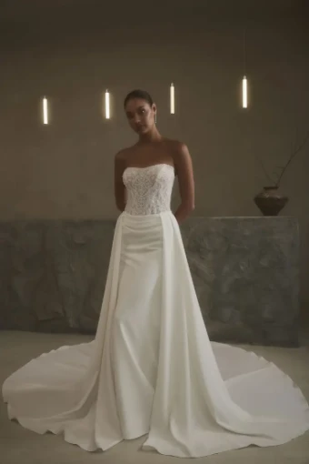 Casablanca Bridal Style #2632 #0 default Ivory/Nude/Ivory thumbnail