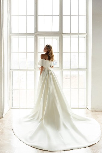 Wona Concept Jess and overskirt #0 default Ivory thumbnail