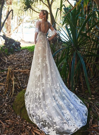 Calla Blanche Style #20203 Elektra Lamour #1 default thumbnail