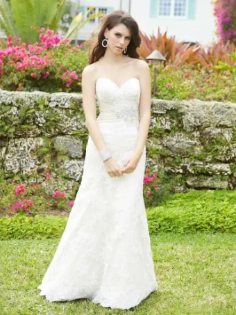 Allure Romance Style #2569 #0 default Ivory/Silver thumbnail